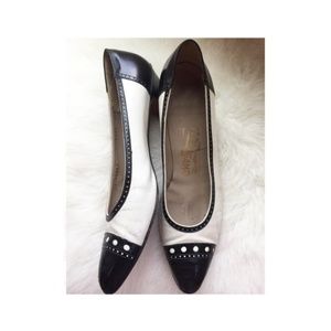Salvatore Ferragamo Shoes - Vintage Salvatore Ferragamo Heels Salvatore Ferragamo Shoes - Vintage Salvatore Ferragamo Heels